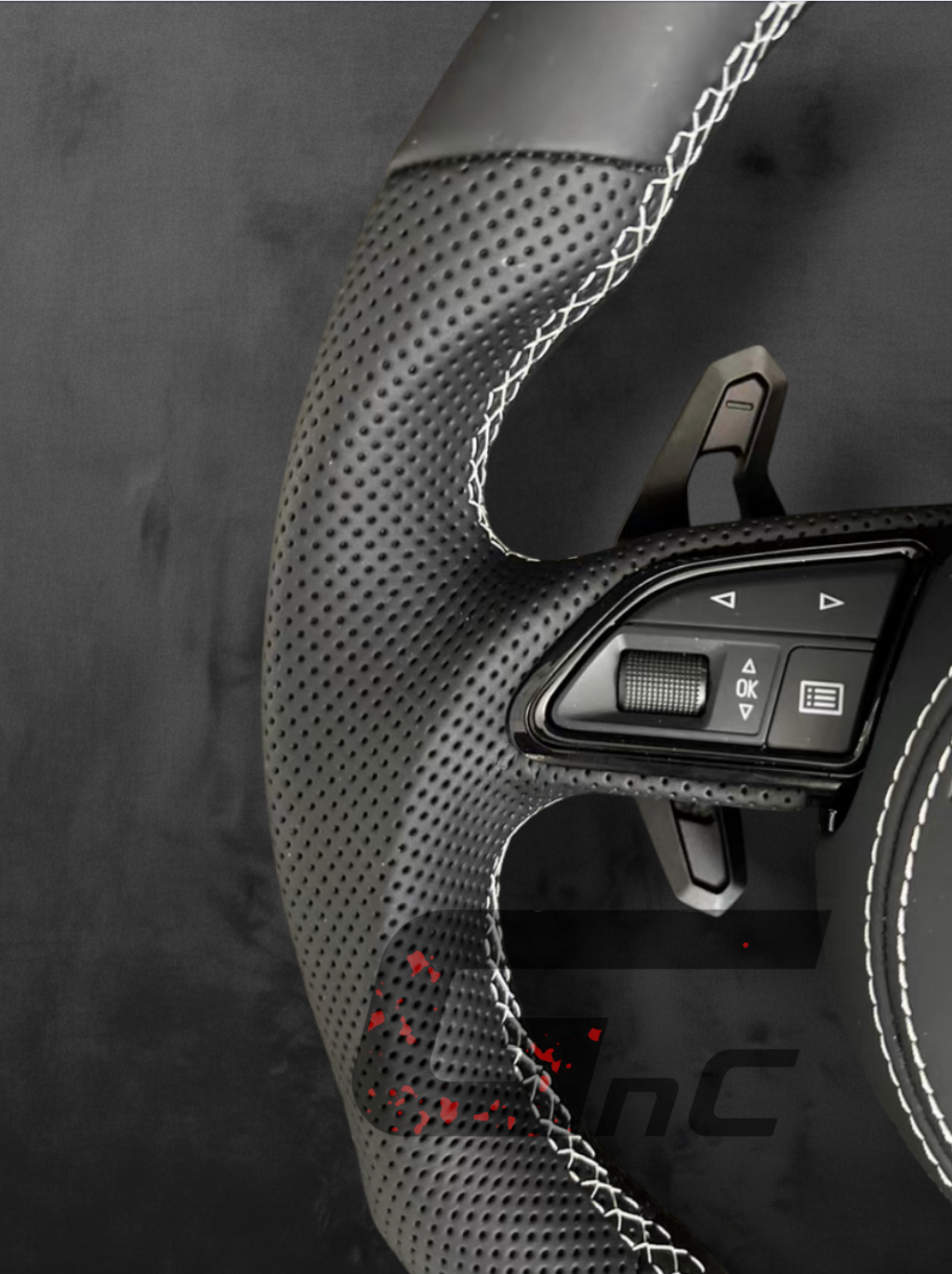 Custom Audi Leather Steering Wheel – White stripe